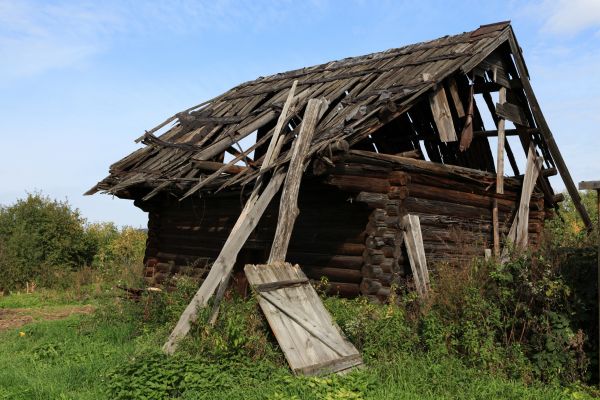 Pole Barn Demolition in Johnstown