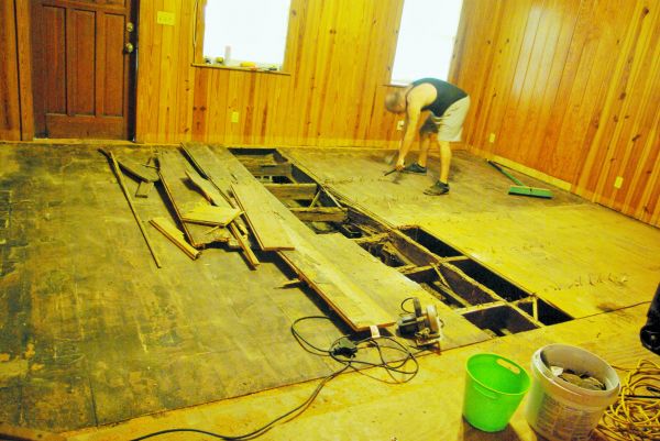 Subfloor Demolition in Johnstown